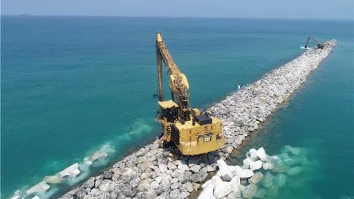 Breakwater & Shore Protection Services 13 Construction of Rubble Mound Breakwater