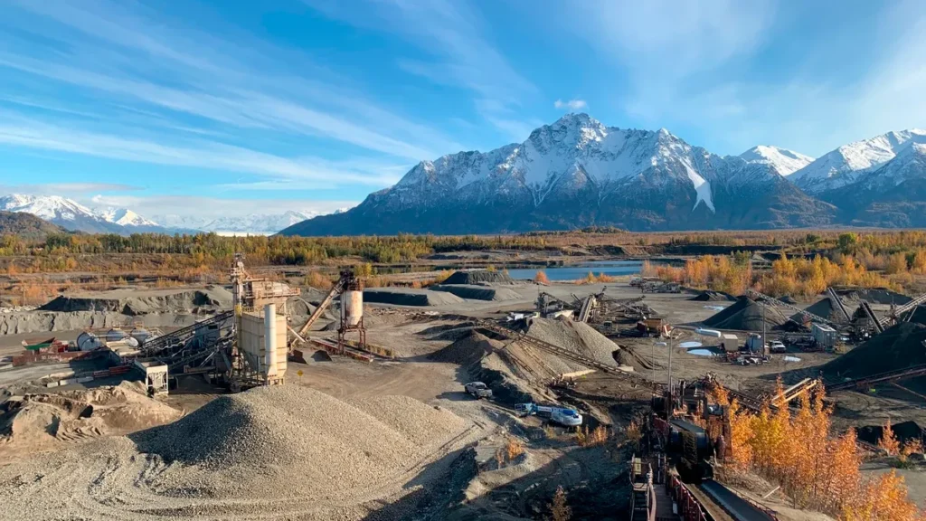 Land Reclamation & Beach Nourishment 16 Sand Procurement and Placement